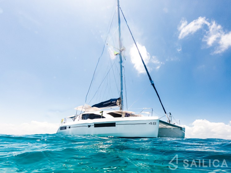 Leopard 48 - Yacht Charter Sailica