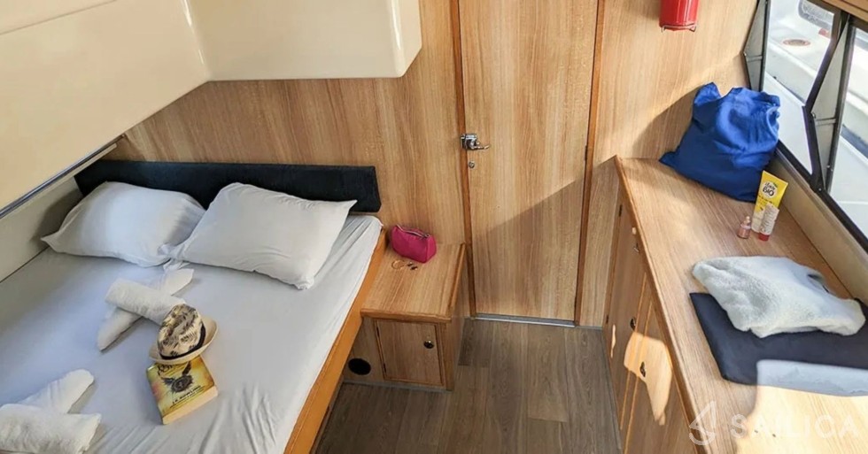 Le Boat Cirrus B - Yacht Charter Sailica