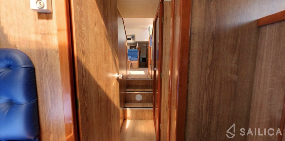 Le Boat Classique - Yacht Charter Sailica