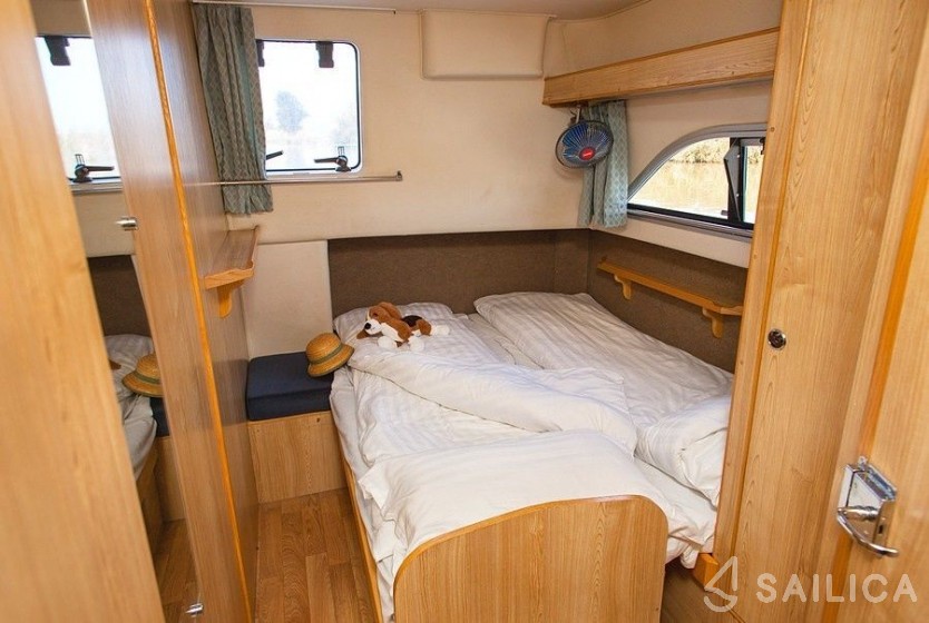 Le Boat Classique Star - Yacht Charter Sailica