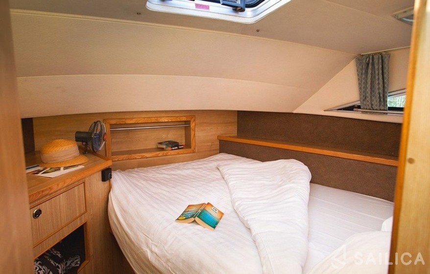 Le Boat Classique Star - Yacht Charter Sailica