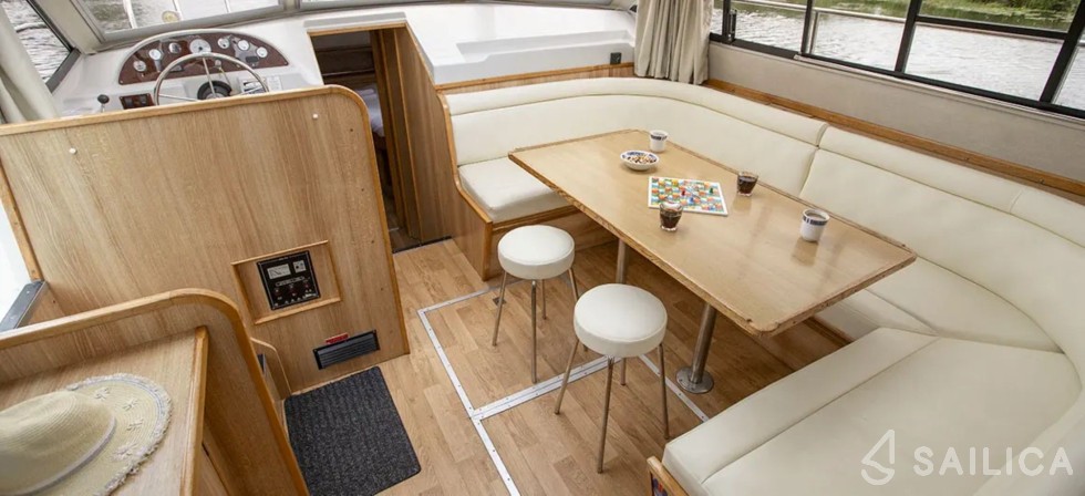 Le Boat Classique Star - Yacht Charter Sailica