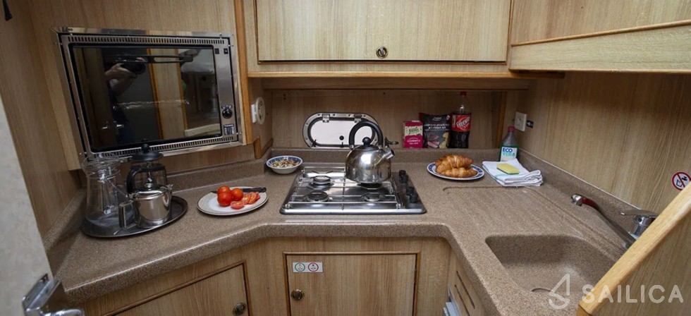 Le Boat Consul - Yacht Charter Sailica