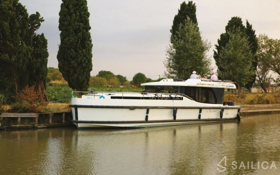 Le Boat Horizon 4 - Yacht Charter Sailica