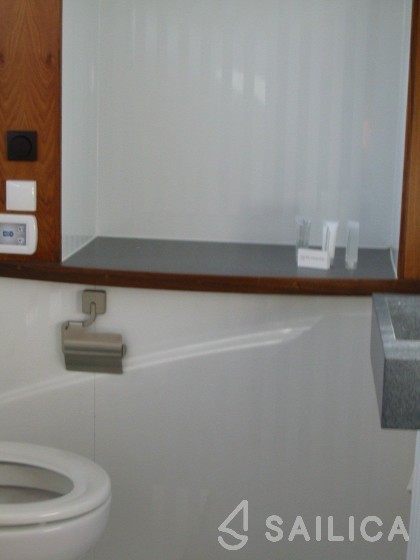 Riverline 1400 - Yacht Charter Sailica