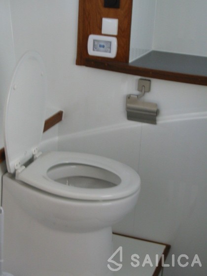 Riverline 1400 - Yacht Charter Sailica