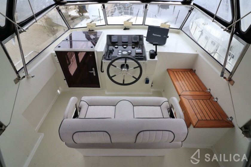 Smelne 1180 - Yacht Charter Sailica