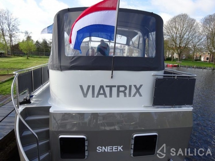 Topline 1500 - Yacht Charter Sailica