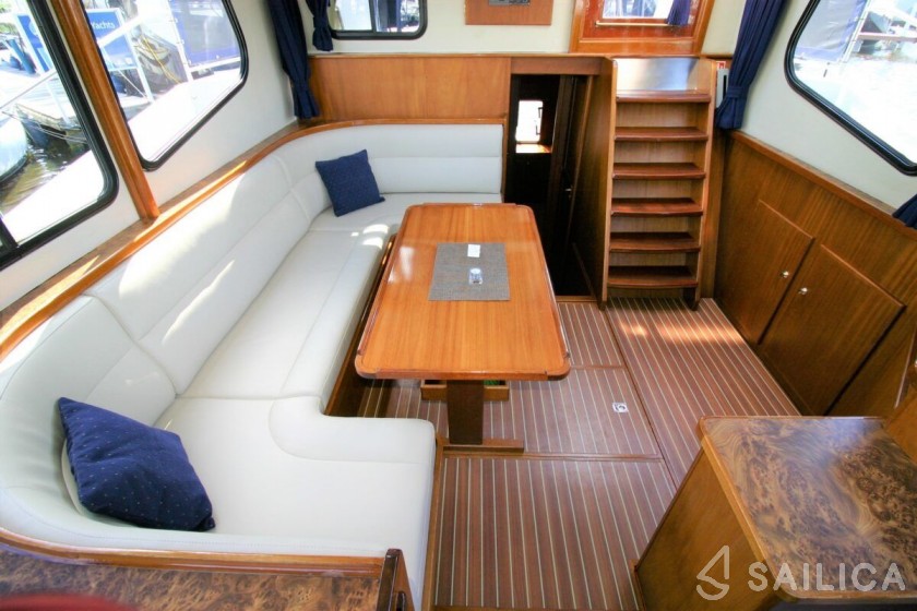 Vacance 1200 - Yacht Charter Sailica