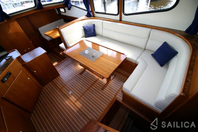 Vacance 1200 - Yacht Charter Sailica