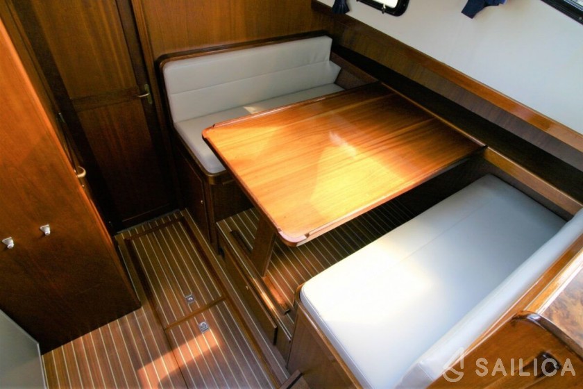 Vacance 1200 - Yacht Charter Sailica