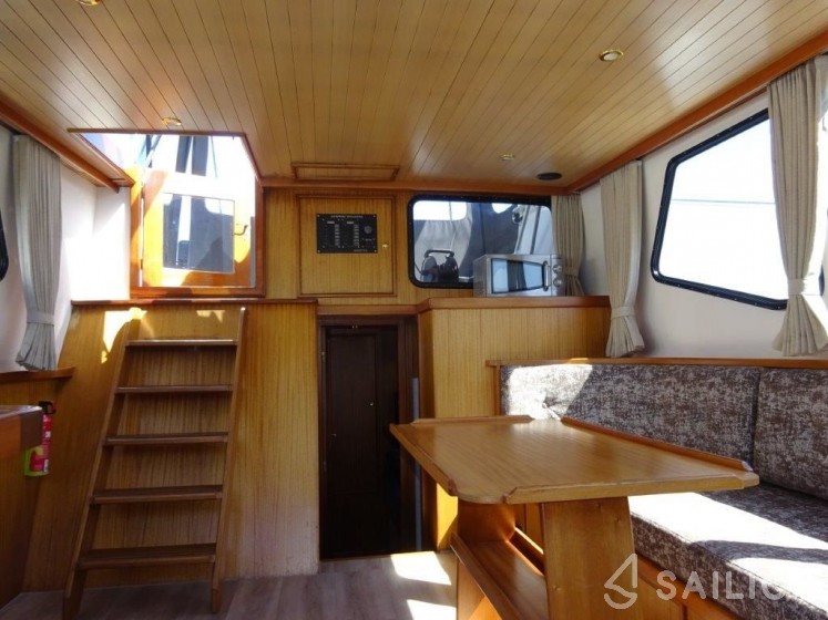 Vacance 1200 - Yacht Charter Sailica