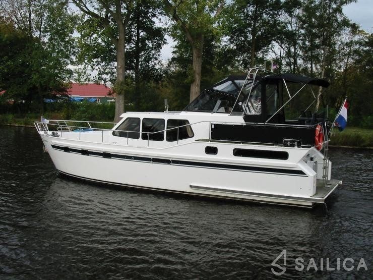 Vacance 1200 - Yacht Charter Sailica