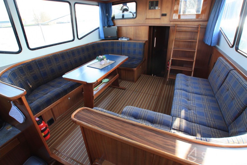 Vacance 1400 - Yacht Charter Sailica