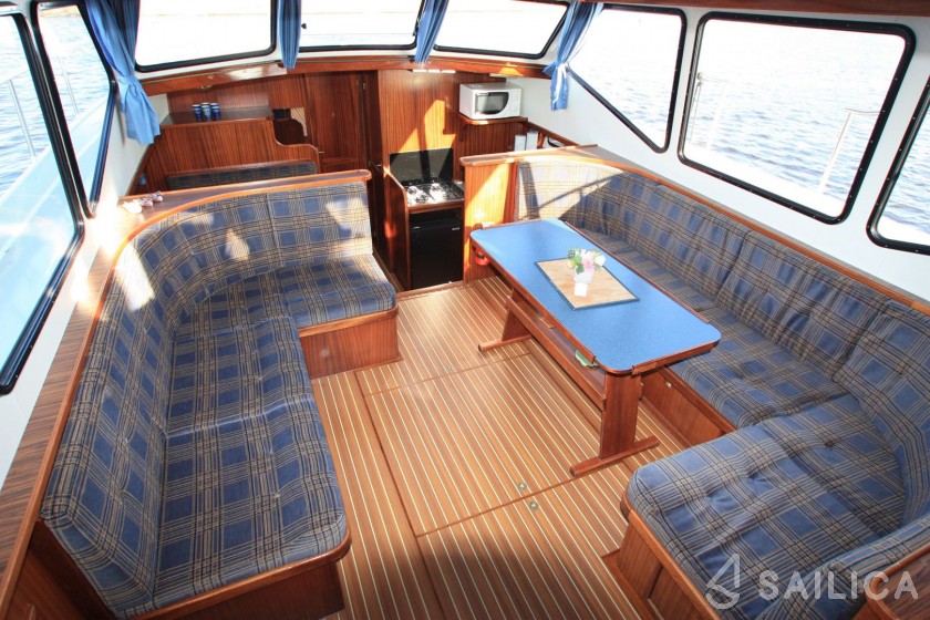 Vacance 1400 - Yacht Charter Sailica
