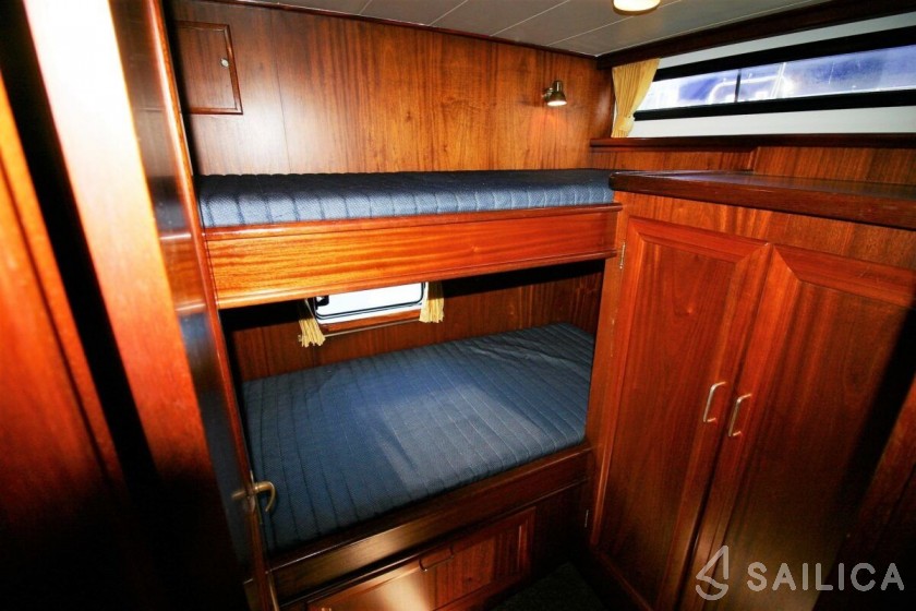 Vacance 1400 - Yacht Charter Sailica