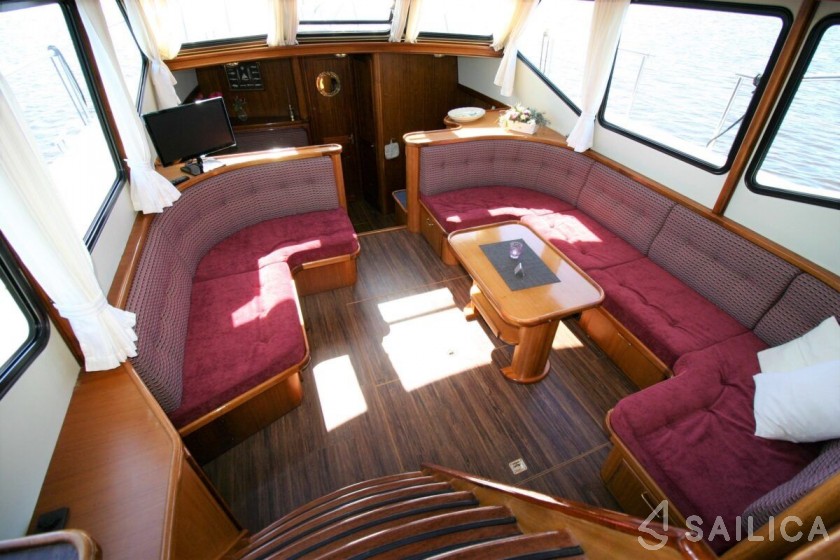 Vacance 1400 - Yacht Charter Sailica