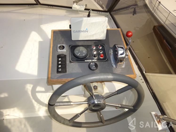Vacance 1500 - Yacht Charter Sailica