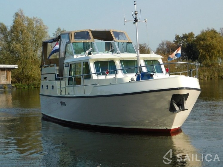 Veha Euroclassic - Yacht Charter Sailica