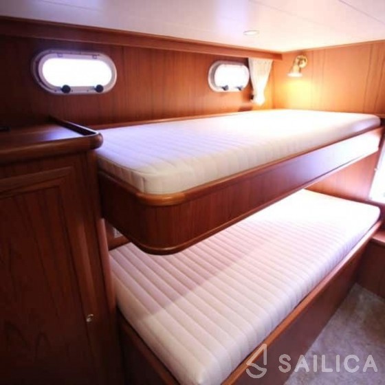 Veha Euroclassic - Yacht Charter Sailica