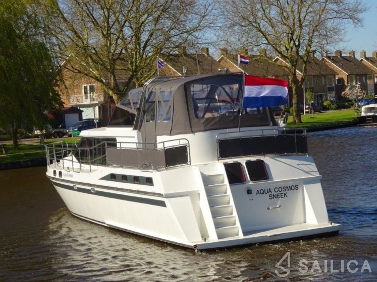 Vri-Jon 1450 - Yacht Charter Sailica