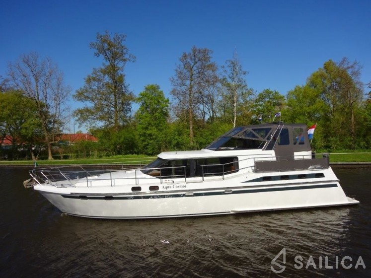 Vri-Jon 1450 - Yacht Charter Sailica