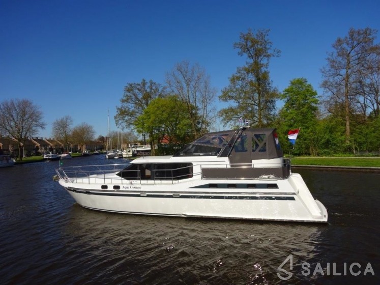 Vri-Jon 1450 - Yacht Charter Sailica