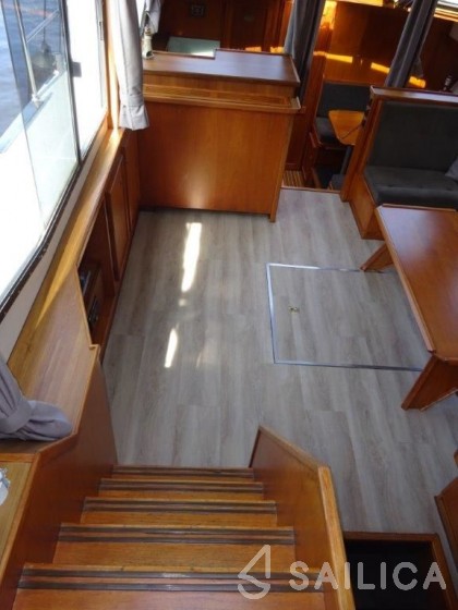 Vri-Jon 1450 - Yacht Charter Sailica