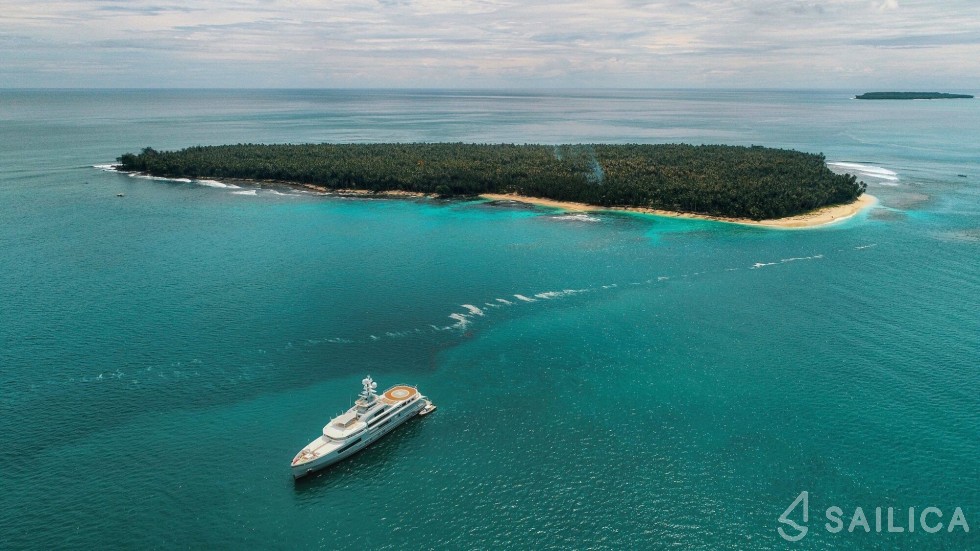 Abeking & Rasmussen 170 - Yacht Charter Sailica