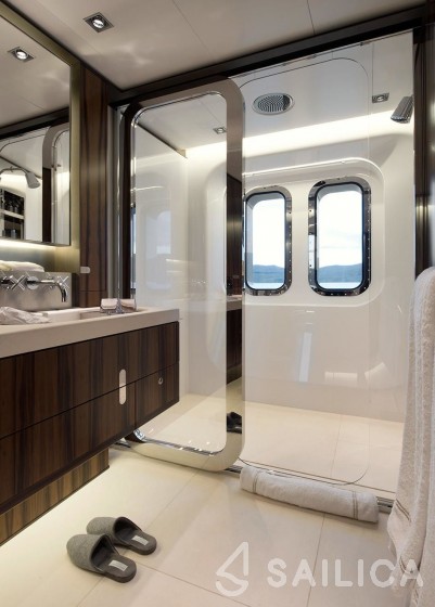 Abeking & Rasmussen 170 - Yacht Charter Sailica