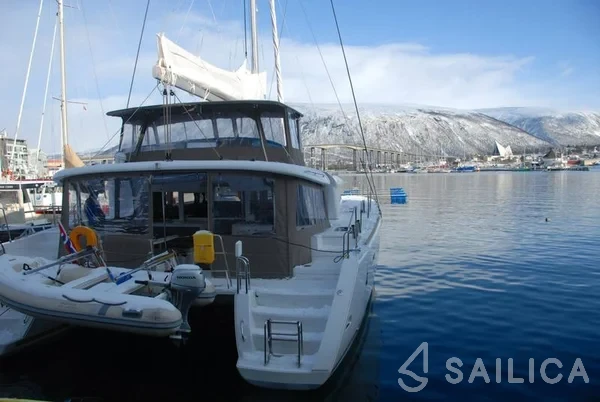 Lagoon 450 - Yacht Charter Sailica