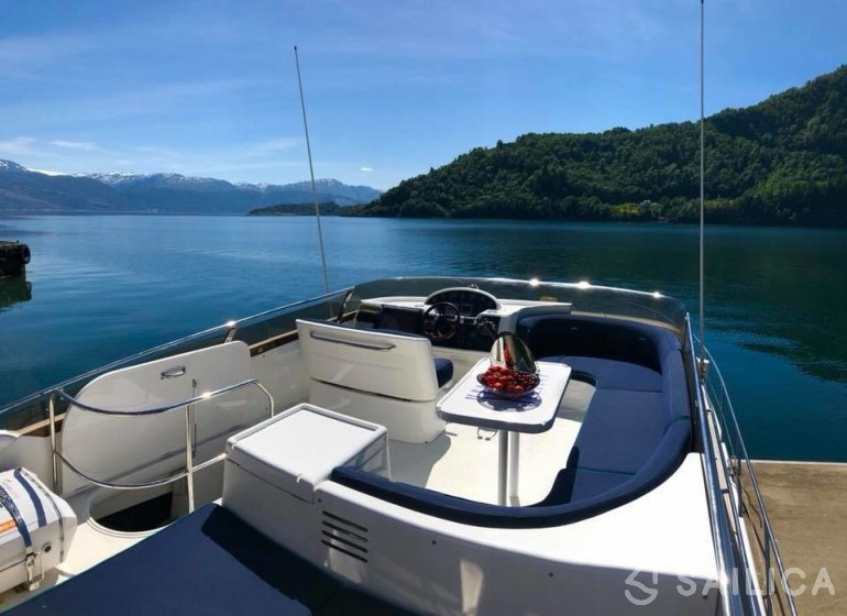 Princess 50 - Yacht Charter Sailica