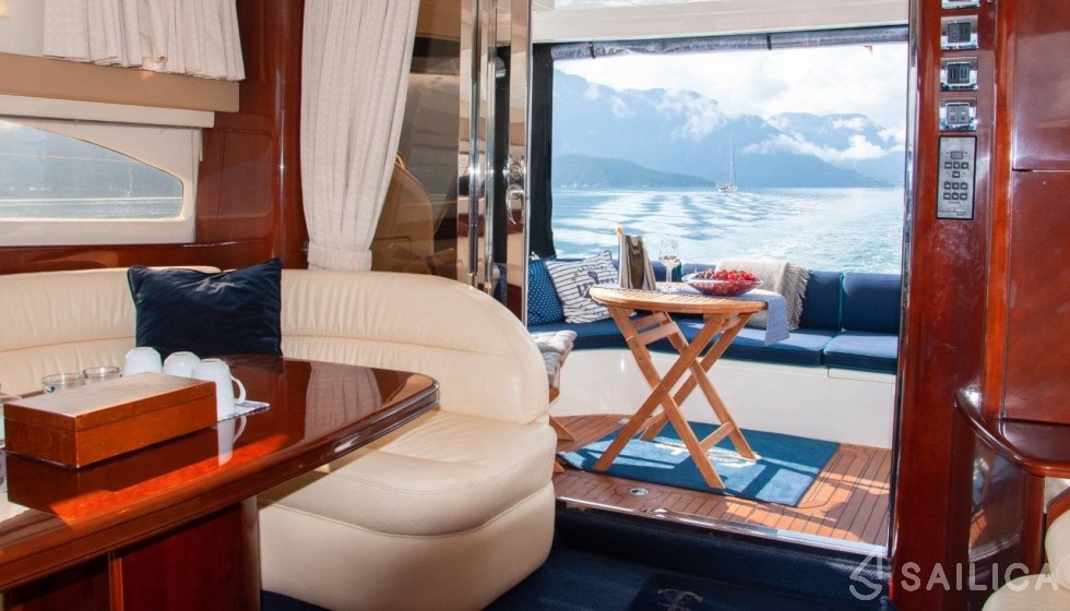 Princess 50 - Yacht Charter Sailica
