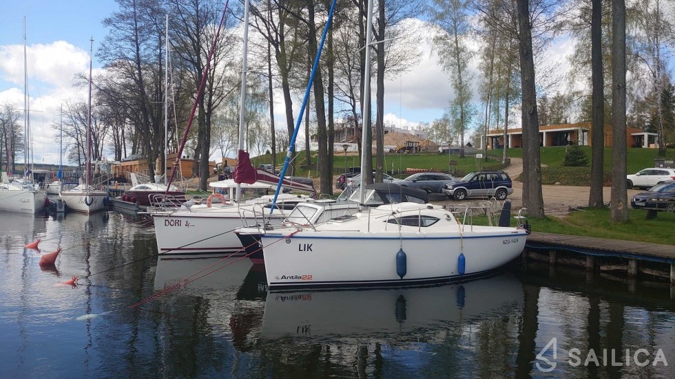Antila 22 - Yacht Charter Sailica