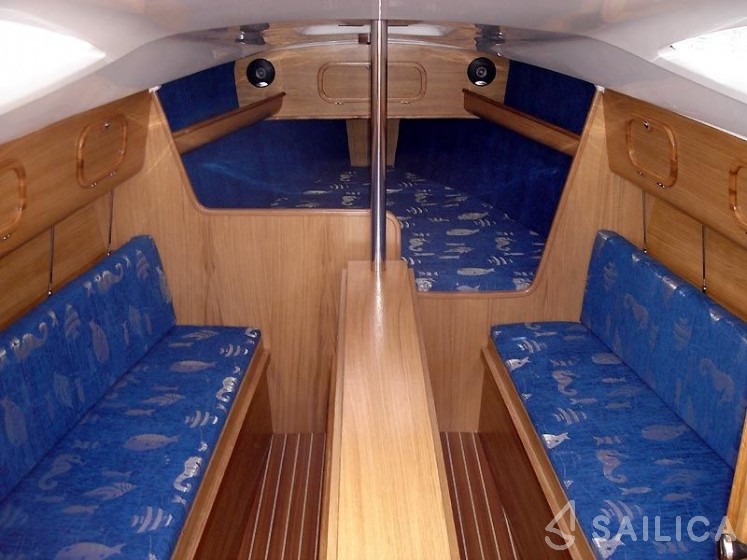 Antila 24 - Yacht Charter Sailica