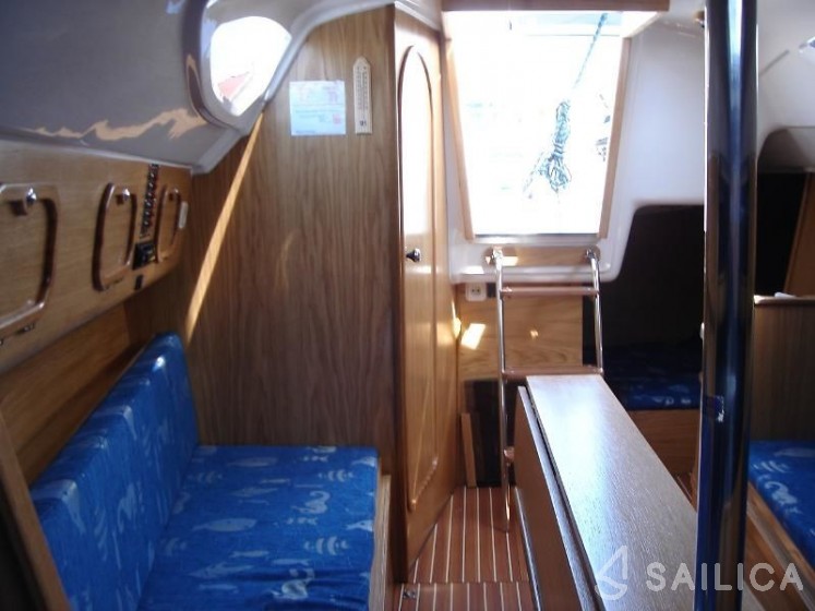 Antila 24 - Yacht Charter Sailica
