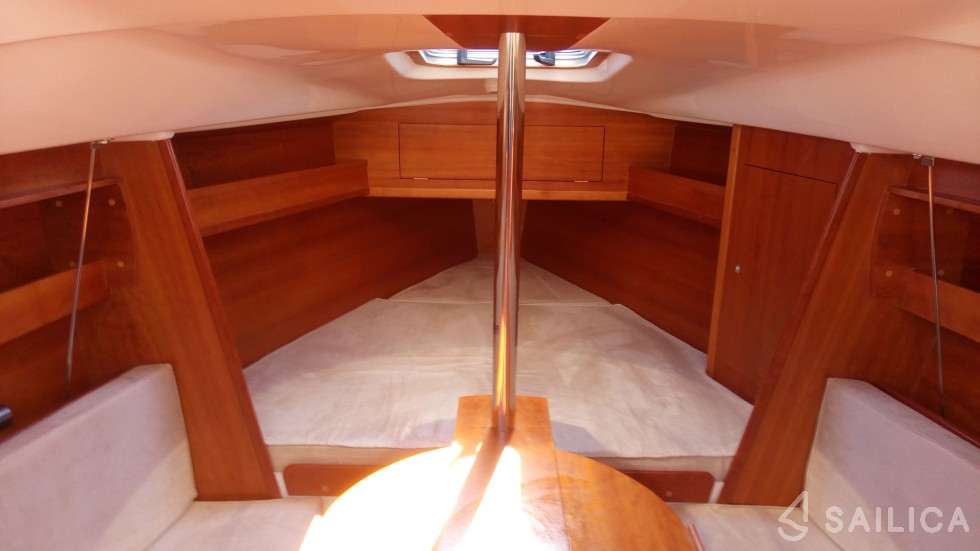 Antila 24 - Yacht Charter Sailica