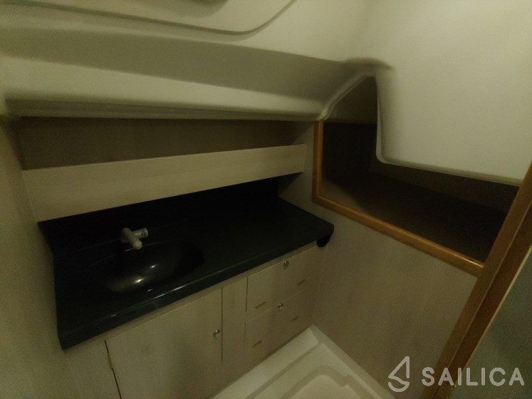 Antila 24 - Yacht Charter Sailica