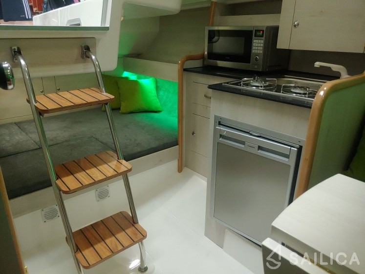 Antila 24 - Yacht Charter Sailica