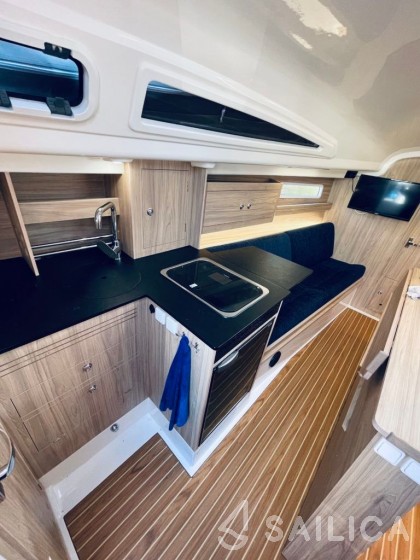 Antila 30 - Yacht Charter Sailica