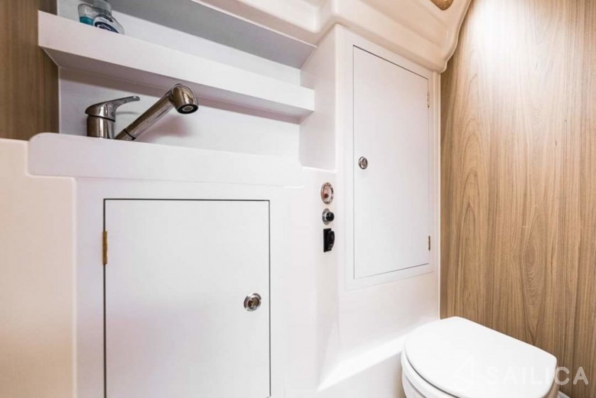 Antila 30 - Yacht Charter Sailica