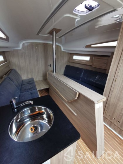 Antila 30 - Yacht Charter Sailica