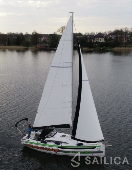 Antila 30 - Yacht Charter Sailica