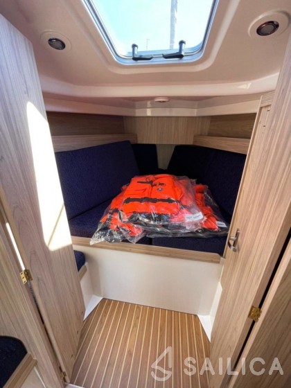 Antila 33 - Yacht Charter Sailica