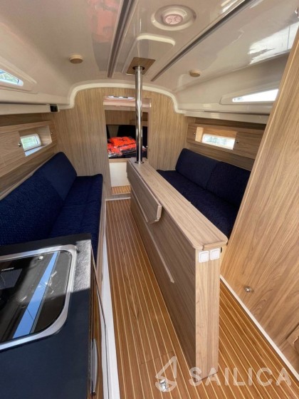 Antila 33 - Yacht Charter Sailica