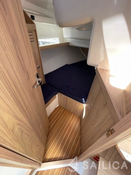 Antila 33 - Yacht Charter Sailica