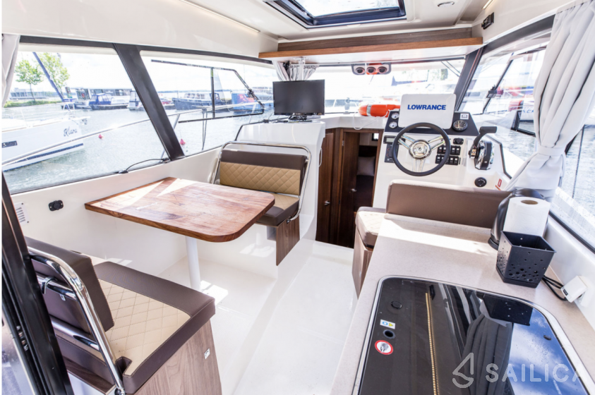 Balt 918 Titanium - Yacht Charter Sailica