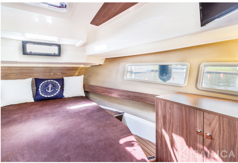 Balt 918 Titanium - Yacht Charter Sailica