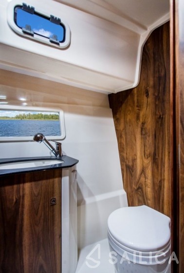 Balt 918 Titanium - Yacht Charter Sailica