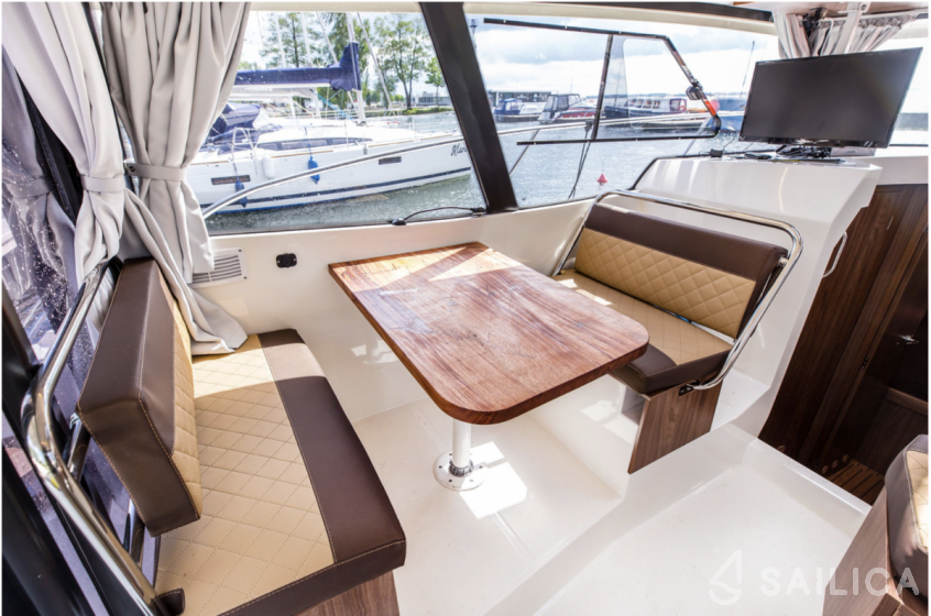 Balt 918 Titanium - Yacht Charter Sailica